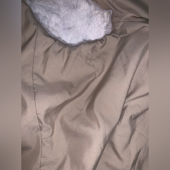 Patagonia Fuzzy Full Zip Hooded Conejo Vest - Picture 7 of 7